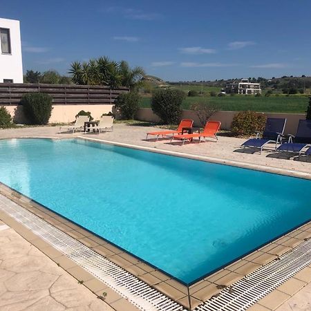 Villa Kot Pyla Eksteriør billede